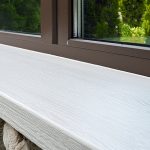 Recercado de Ventanas en Piedra Artificial: Elegancia en Cada Detalle